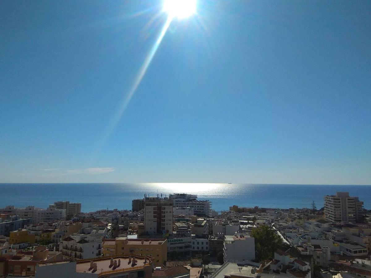 Centric Flat Level 17 With Panoramic Terrace Overlooking The Sea Torremolinos