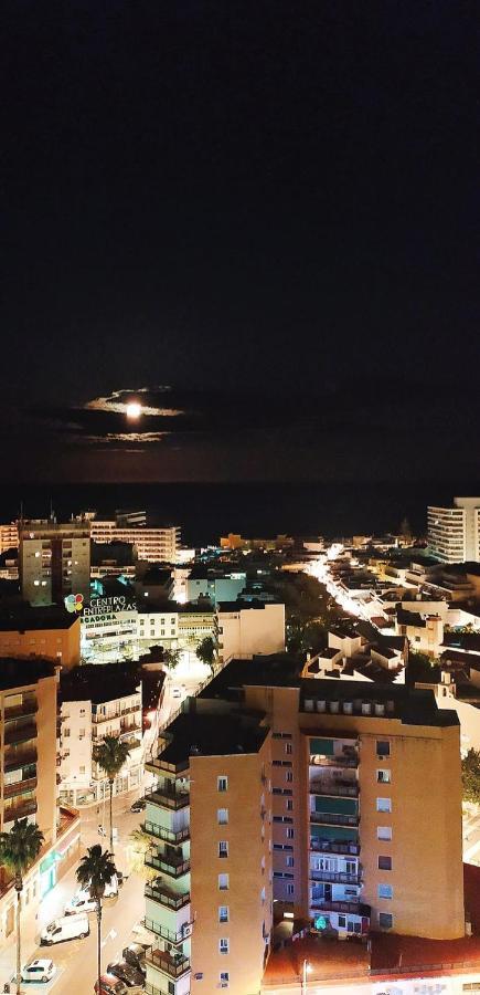 Centric Flat Level 17 With Panoramic Terrace Overlooking The Sea Torremolinos