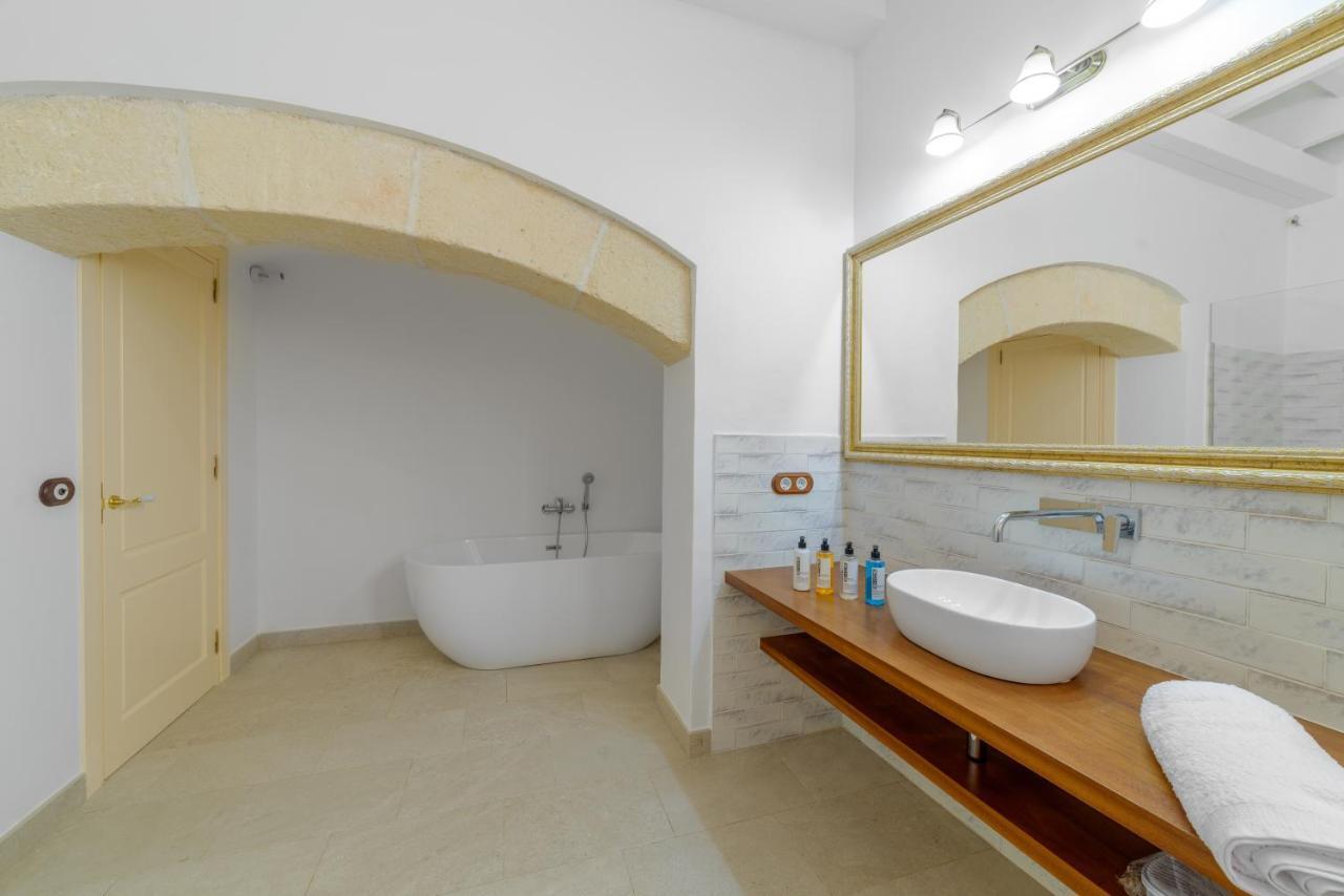 Seranova Luxury - Adults Only Hotel