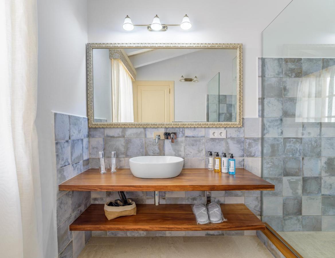 Seranova Luxury - Adults Only Hotel
