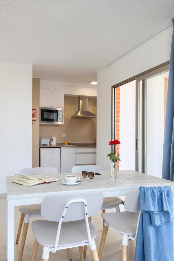 Aparthotel Bcl Levante Lux