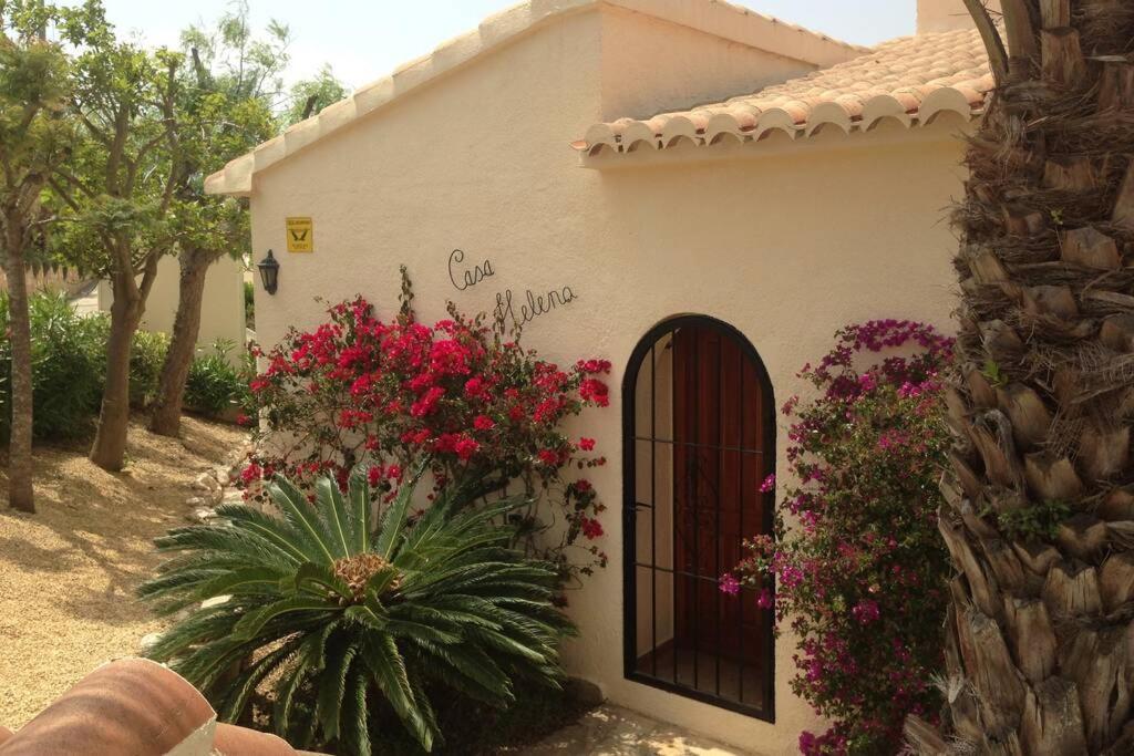 Casa Helena Moraira