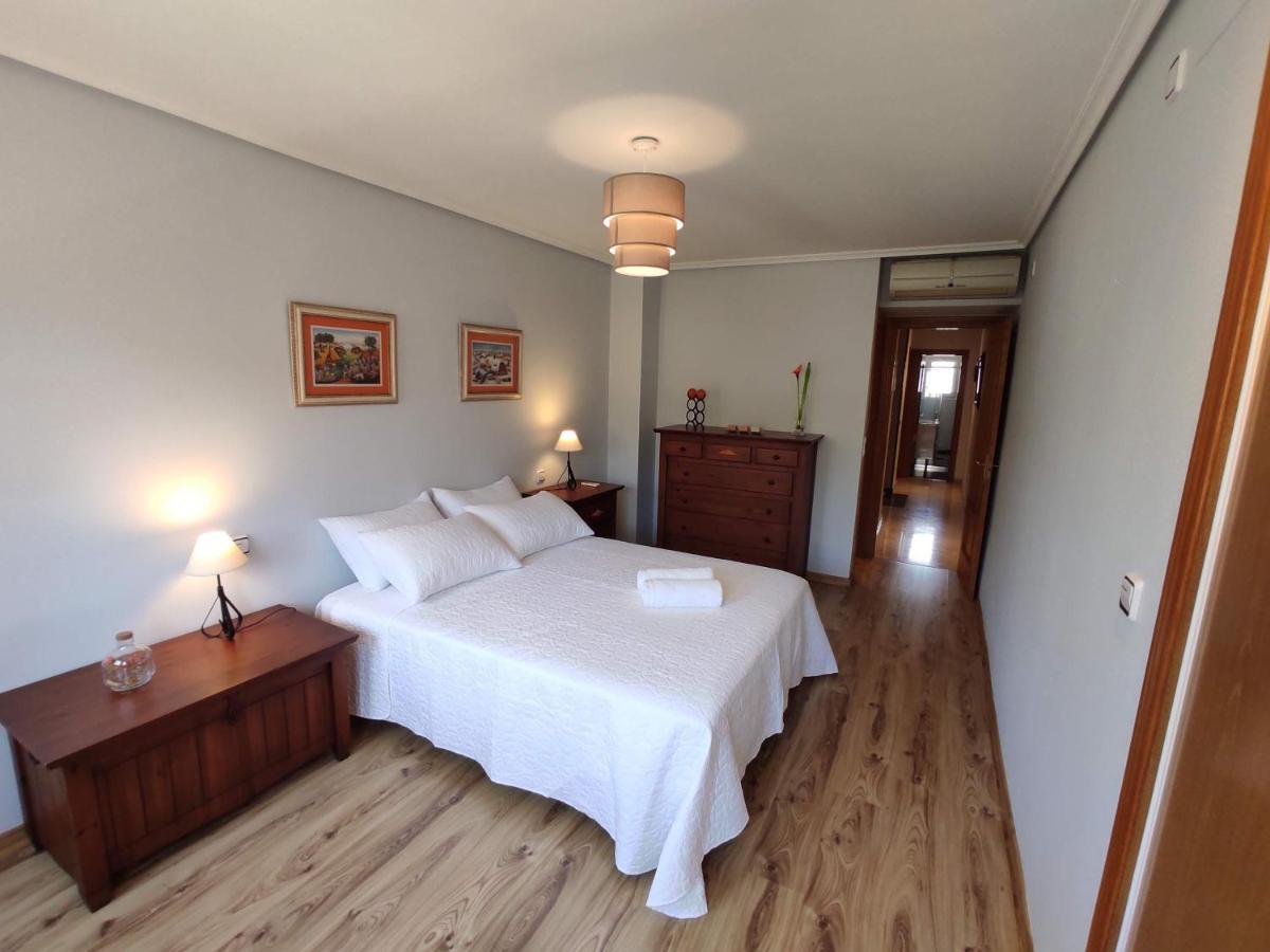 Chalet Adosado En Torre Del Mar