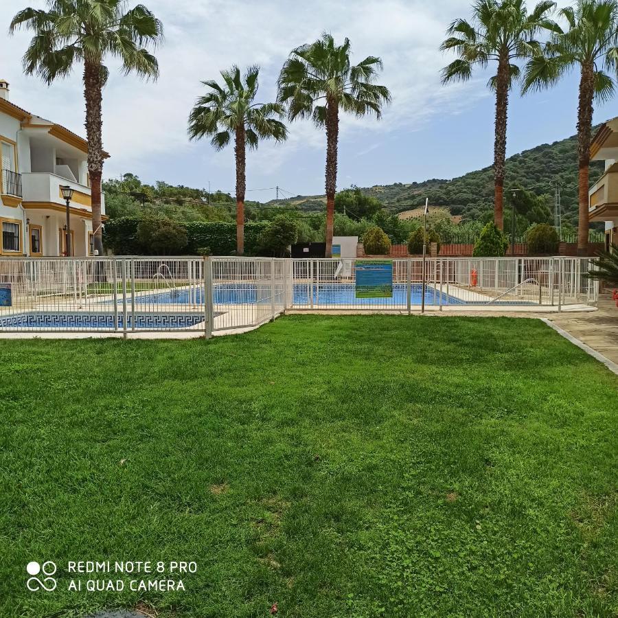 Vivienda Domínguez Sánchez *
