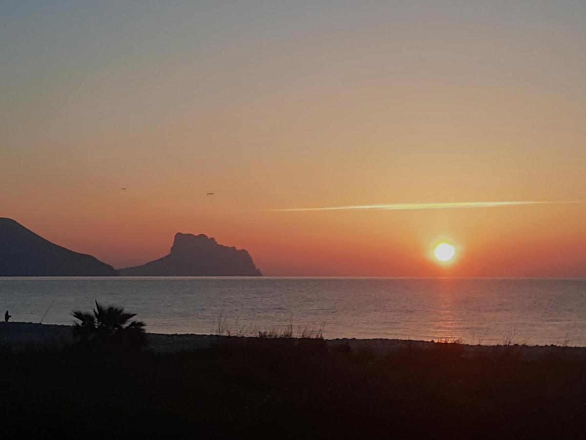 Beachfront Apt! Ac - Pool - Parking Altea