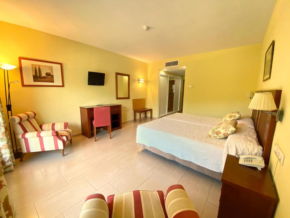 Hotel Mirador De La Portilla 4*