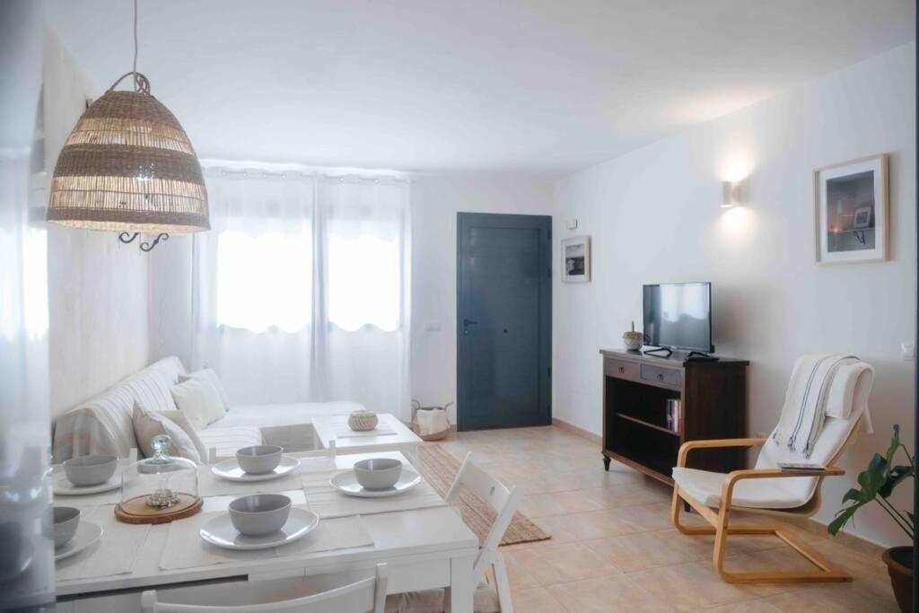 Wave & Chill -the House- El Cotillo (Fuerteventura)