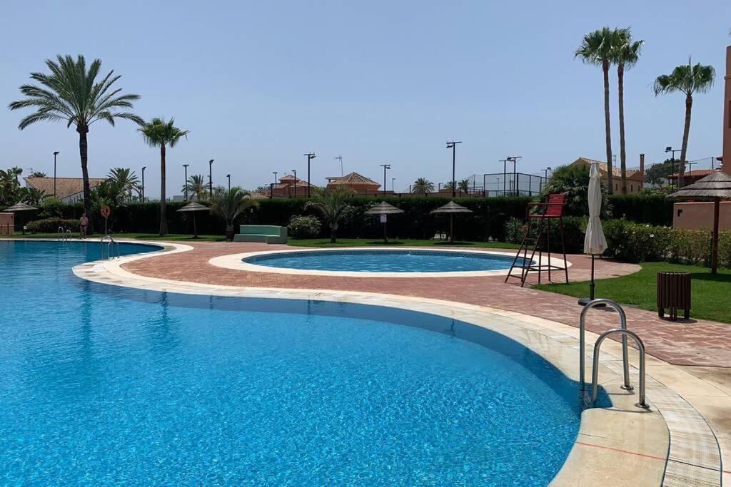 Pushe Playa Granada Beach&golf 2 *