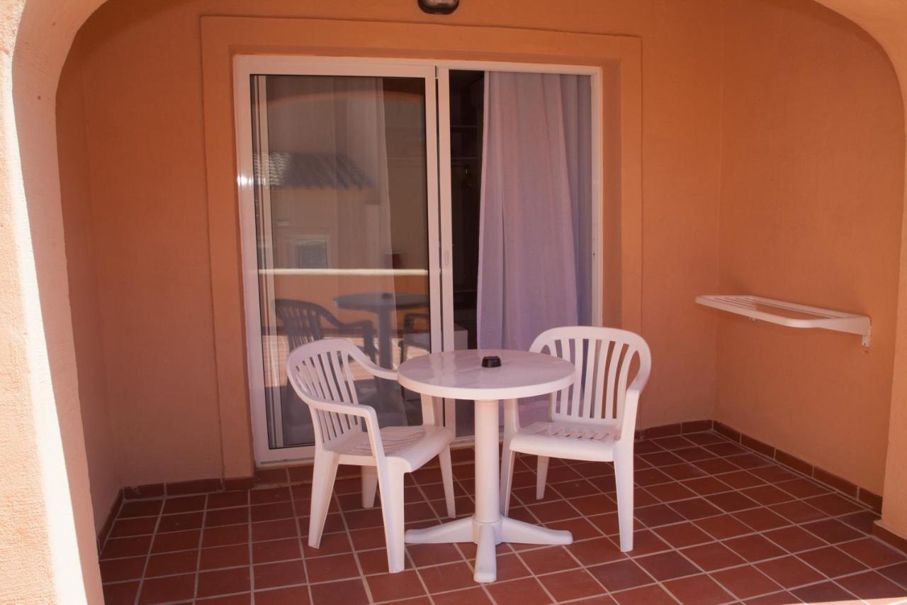 Hotel Arenas De 4*