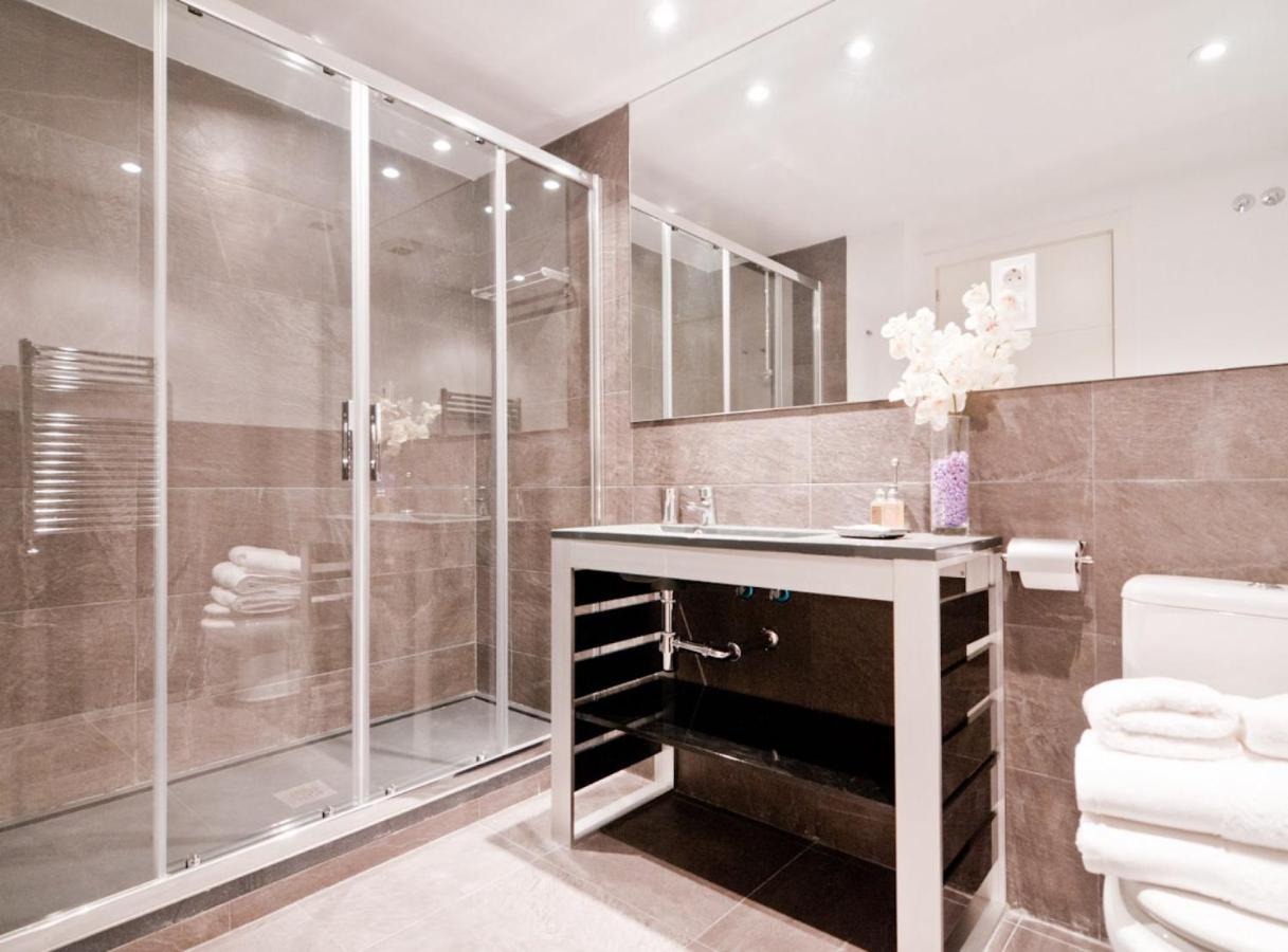 Spacious Temporary In Argueelles Close To Moncloa, Chamberi & Gran Via, Princesa V * Madrid