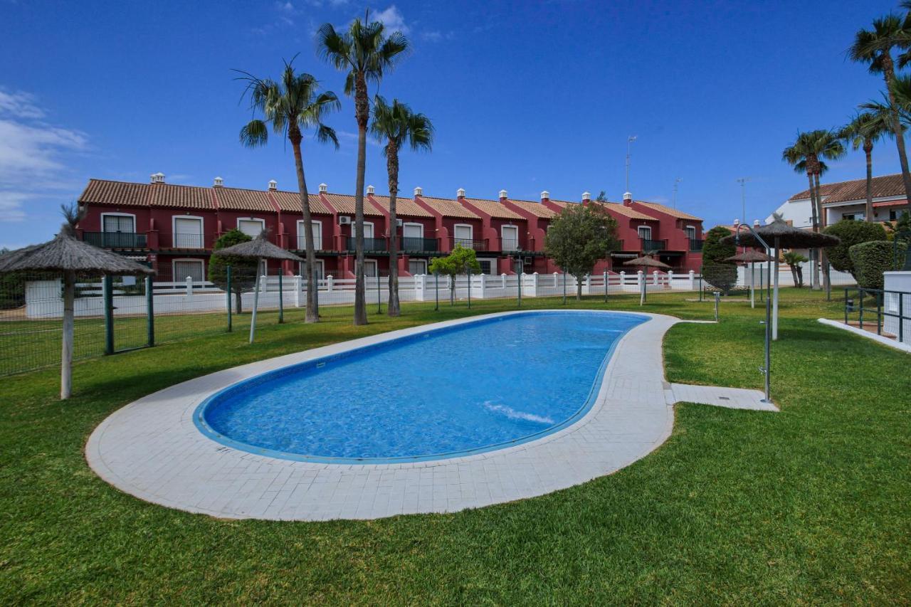 Holiday home Adosado Dulce Barrosa *