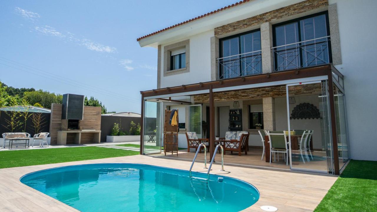 Apartment Con Piscina A Pie De Playa