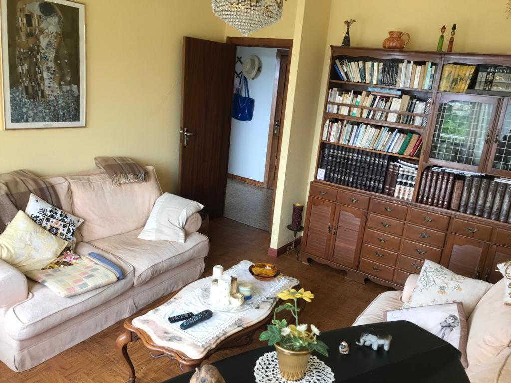 Casa Macareno * Os Muinos