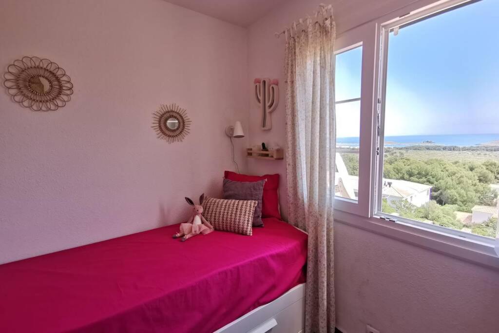 Apartment V. Lona: Beautiful Duplex With A Stunning Seaview Es Mercadal