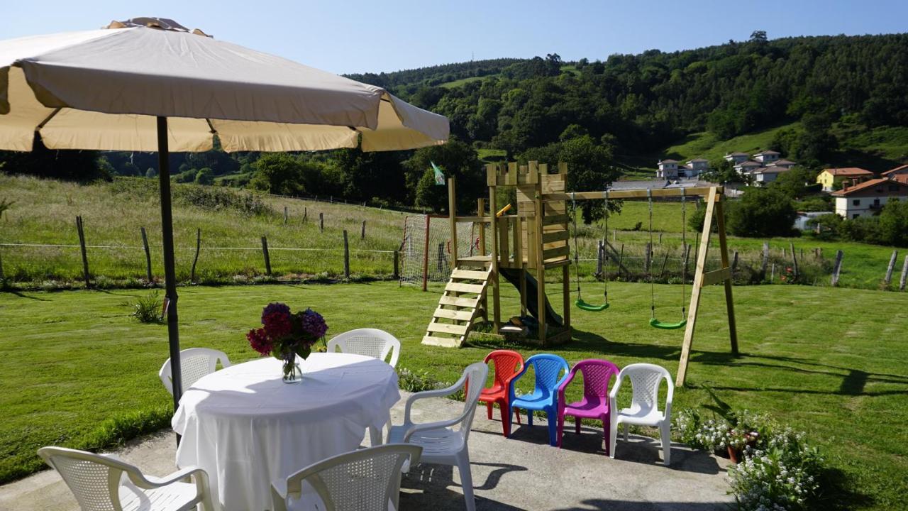 Casa Madrazo Con Piscina Y Parrillas Country house *