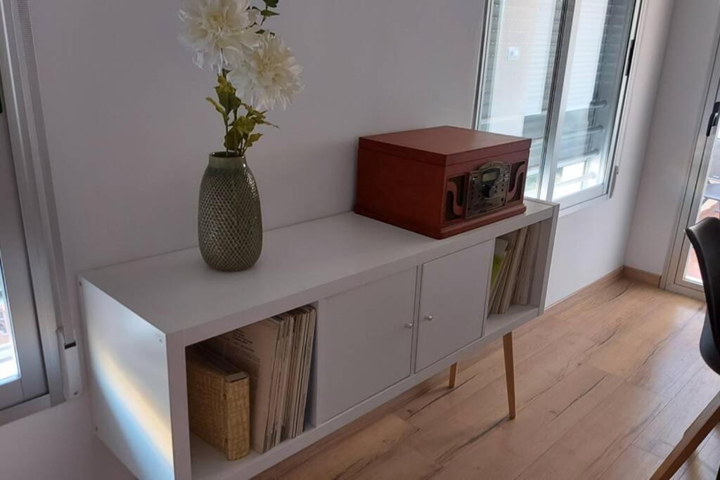 El Alemá I. Apartamento De Diseño En Gandía. Apartamento