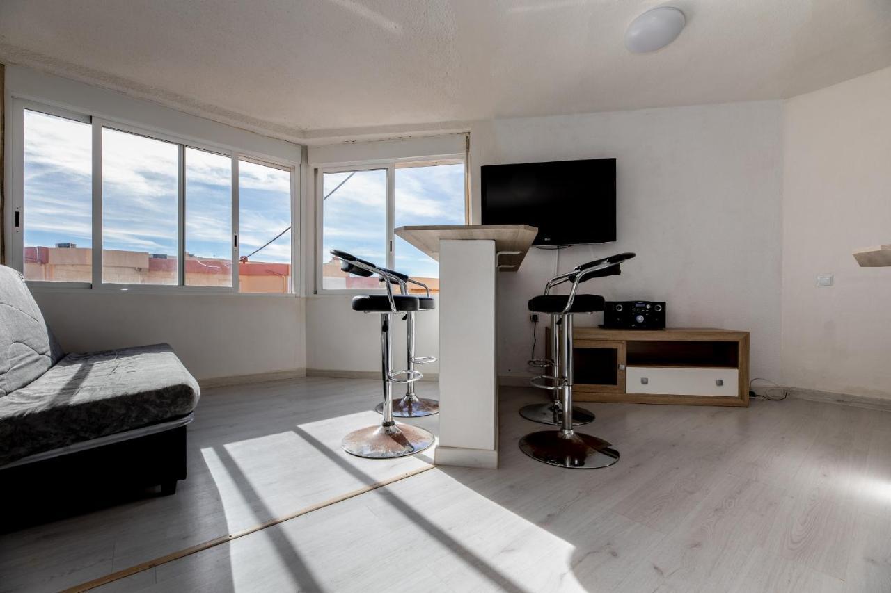 Bright Studio With The Seaview And Swimming Pool * La Manga del Mar Menor
