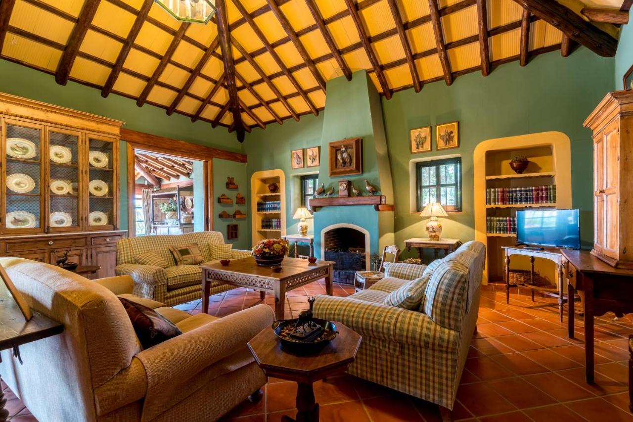 Villa Casa Alta Constantina Las Navas de la Concepción