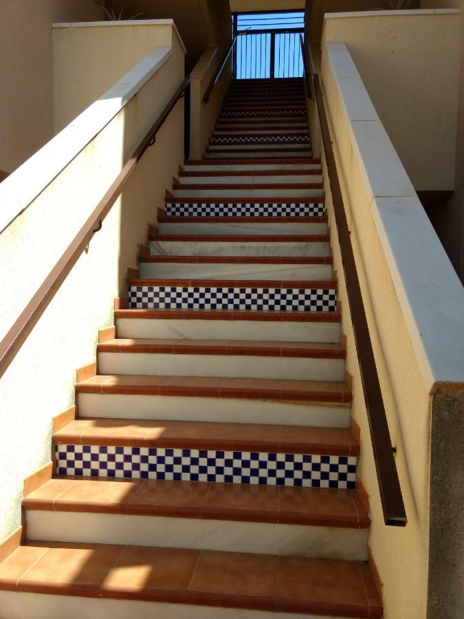 Apartamento Tranquilo Cerca De Buena Piscina Y Con Buen Aire Acondicionado
