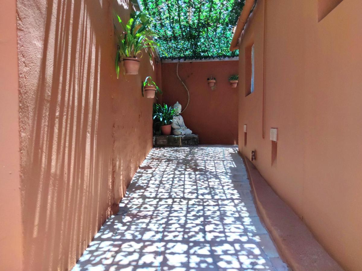 La Posada De Lola Pensión