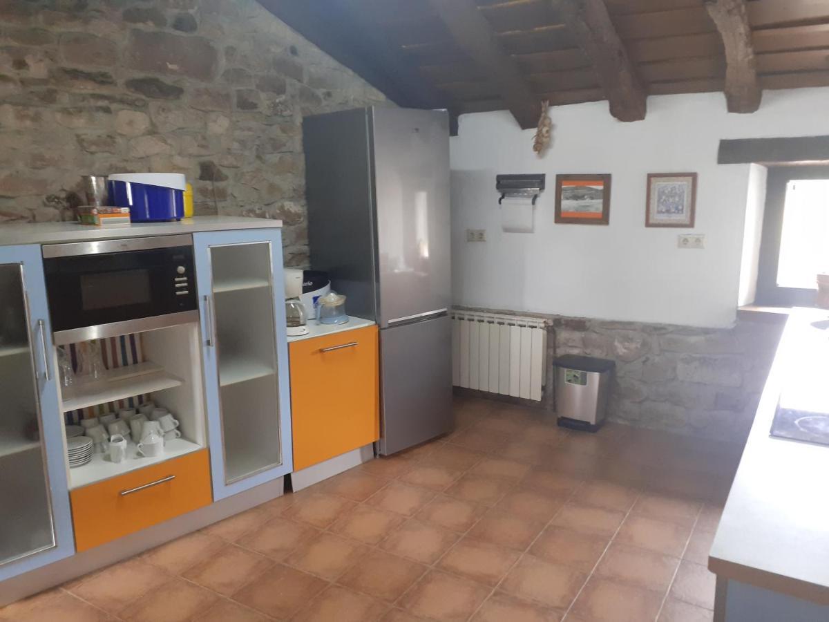 La Casona De Barrio Barrio (Cantabria)