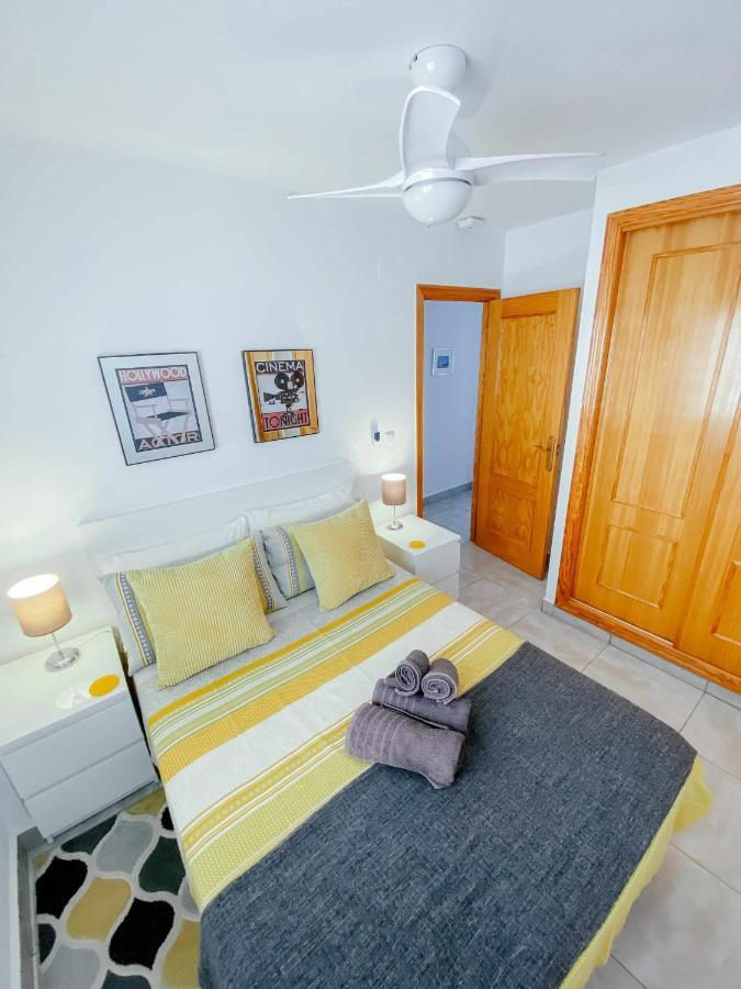 Stunning 2 Bedroom With Pool View Apartamento