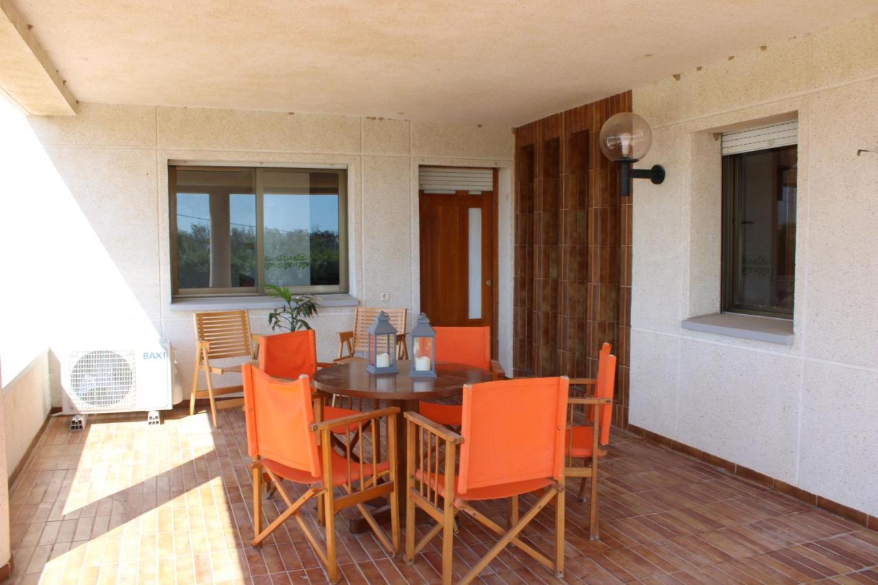 Сasa de vacaciones De L'ebre Deltebre