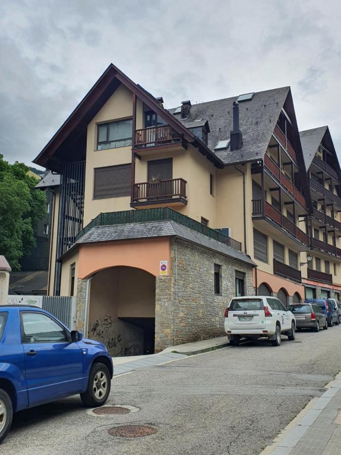 Xvi Aparthotel Vielha