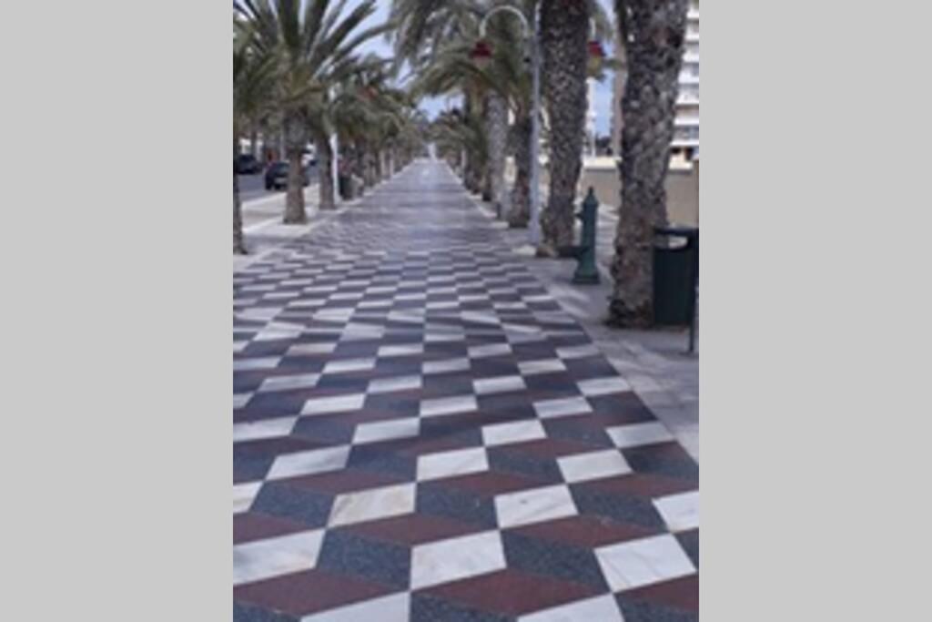 Aurora Beachhouse 300m From The With Large Beaitiful Terrace * Arenales del Sol