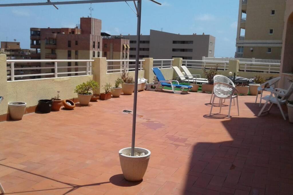 Aurora Beachhouse 300m From The With Large Beaitiful Terrace