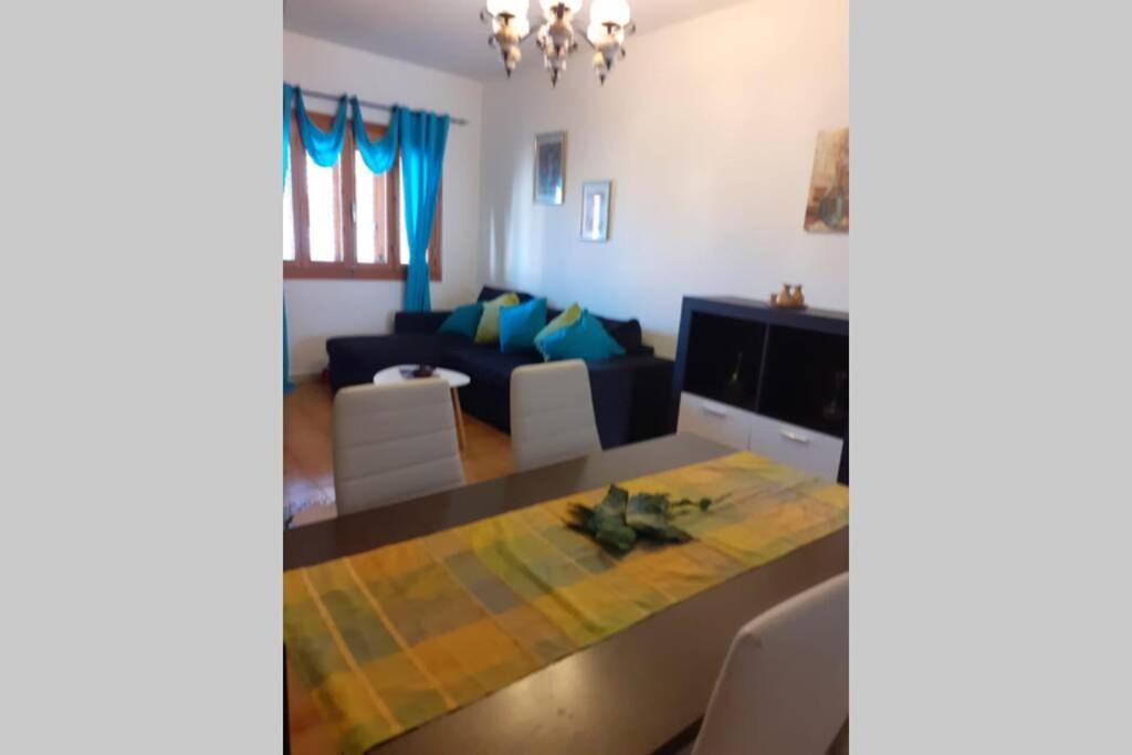 Aurora Beachhouse 300m From The With Large Beaitiful Terrace Сasa de vacaciones