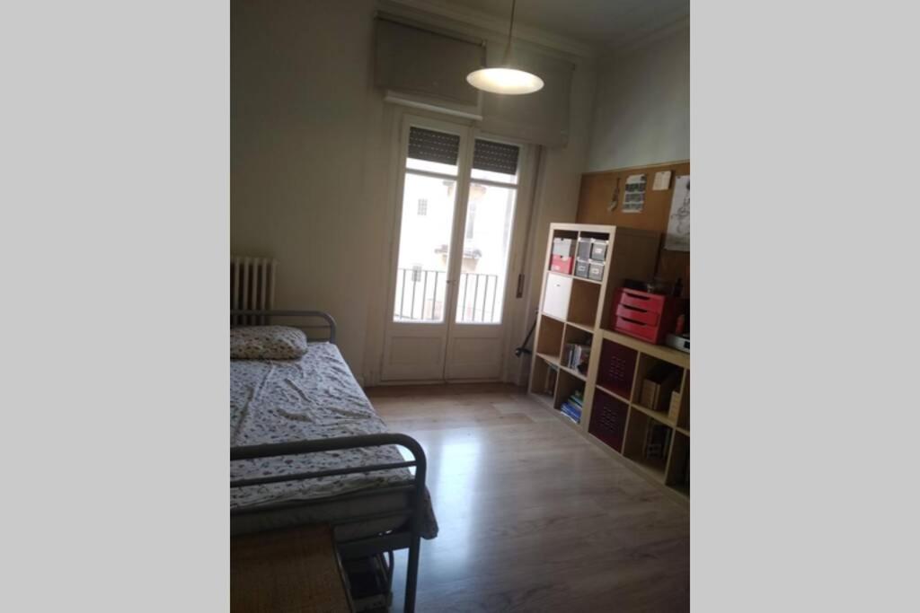 Piso Con Vistas A La Rambla De Figueres Apartamento