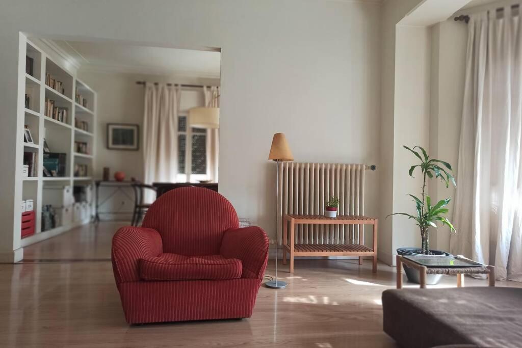 Piso Con Vistas A La Rambla De Figueres Apartamento *