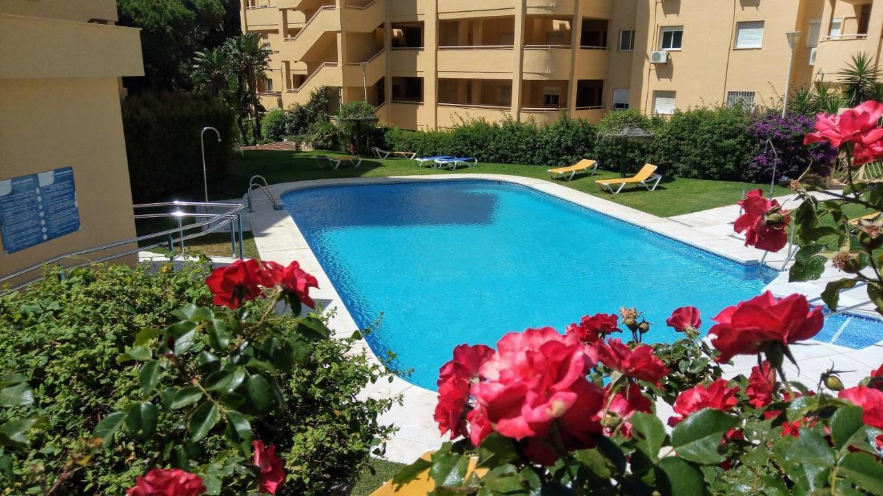 Amplio 2 Dormitorios, Gran Terraza, 150 Metros Playa La Luna, Mijas *
