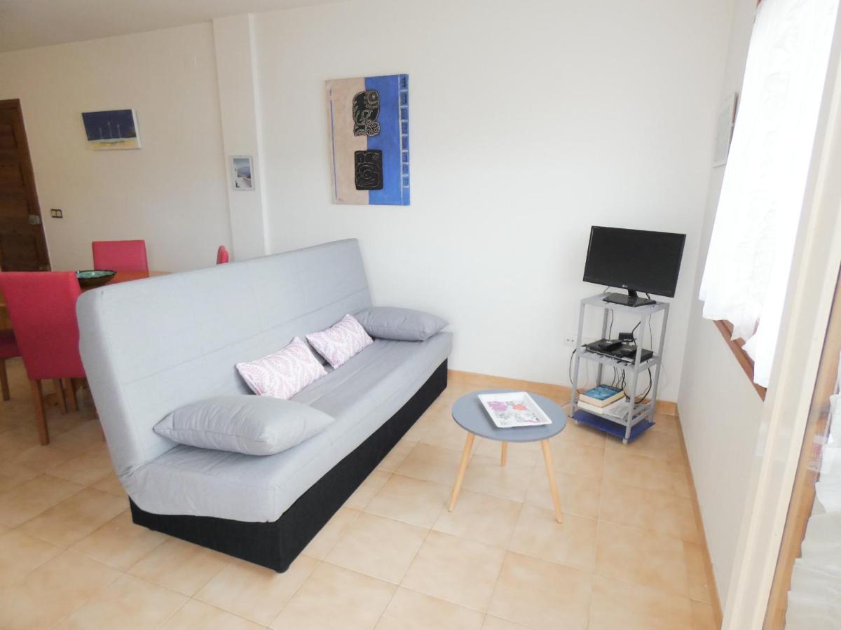 Apartamento La Platja 3c Apto. Con Un Dormitorio, 200m Playa Y Plaza De Parking