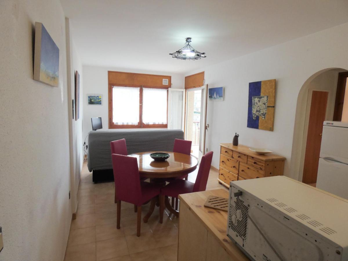 Apartamento La Platja 3c Apto. Con Un Dormitorio, 200m Playa Y Plaza De Parking *