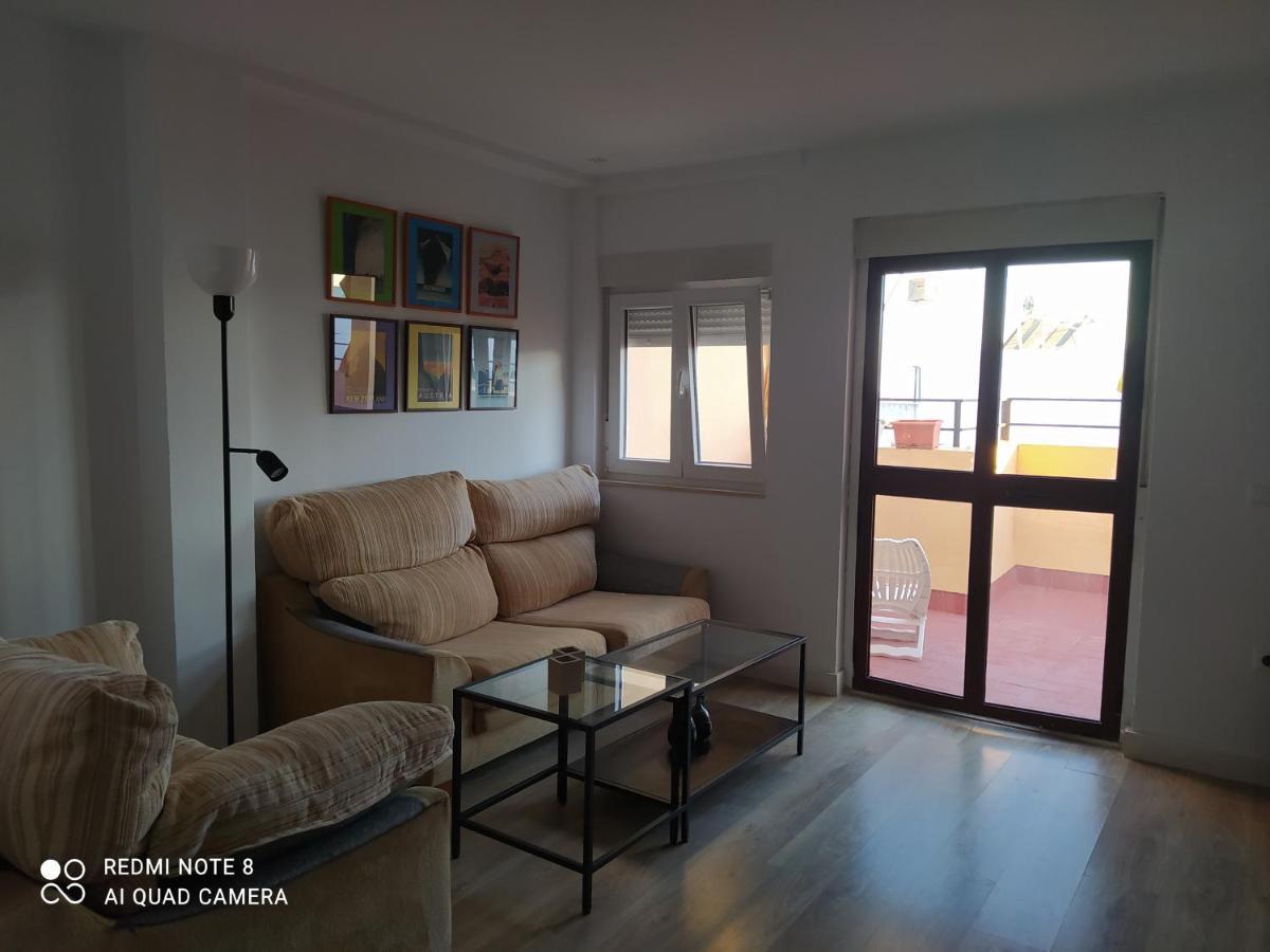 Atico Con Terraza En Apartamento San Fernando