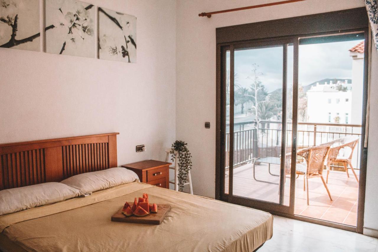 International Surf Camp Only Surf Hostal *