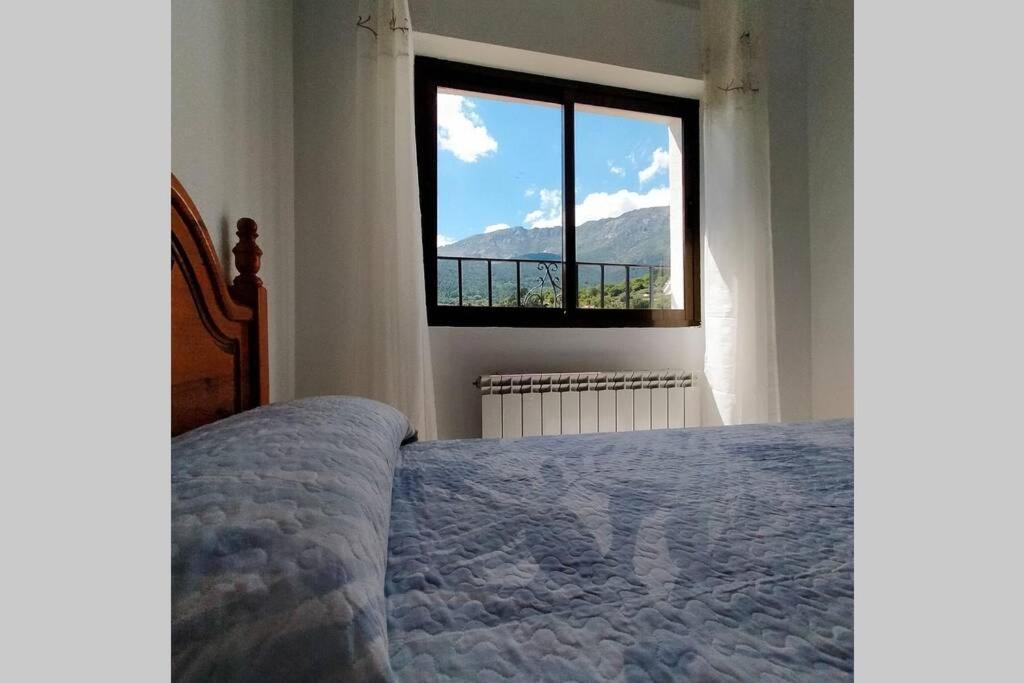 Vistas A Gredos. Apartamento