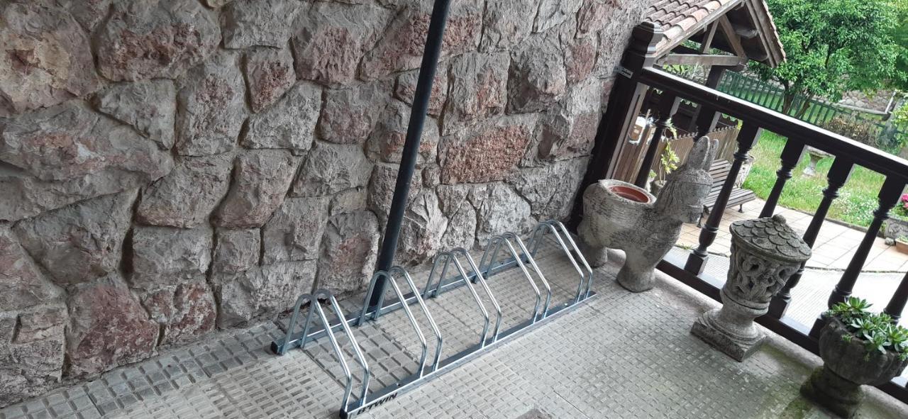 La Costana Hostel *