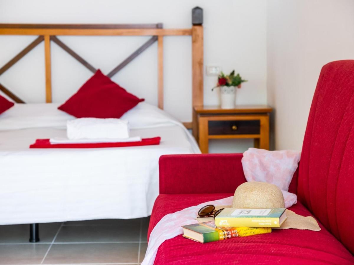 101 Bright, Pool View And Air Conditioning Apartment Playa de las Americas (Tenerife)
