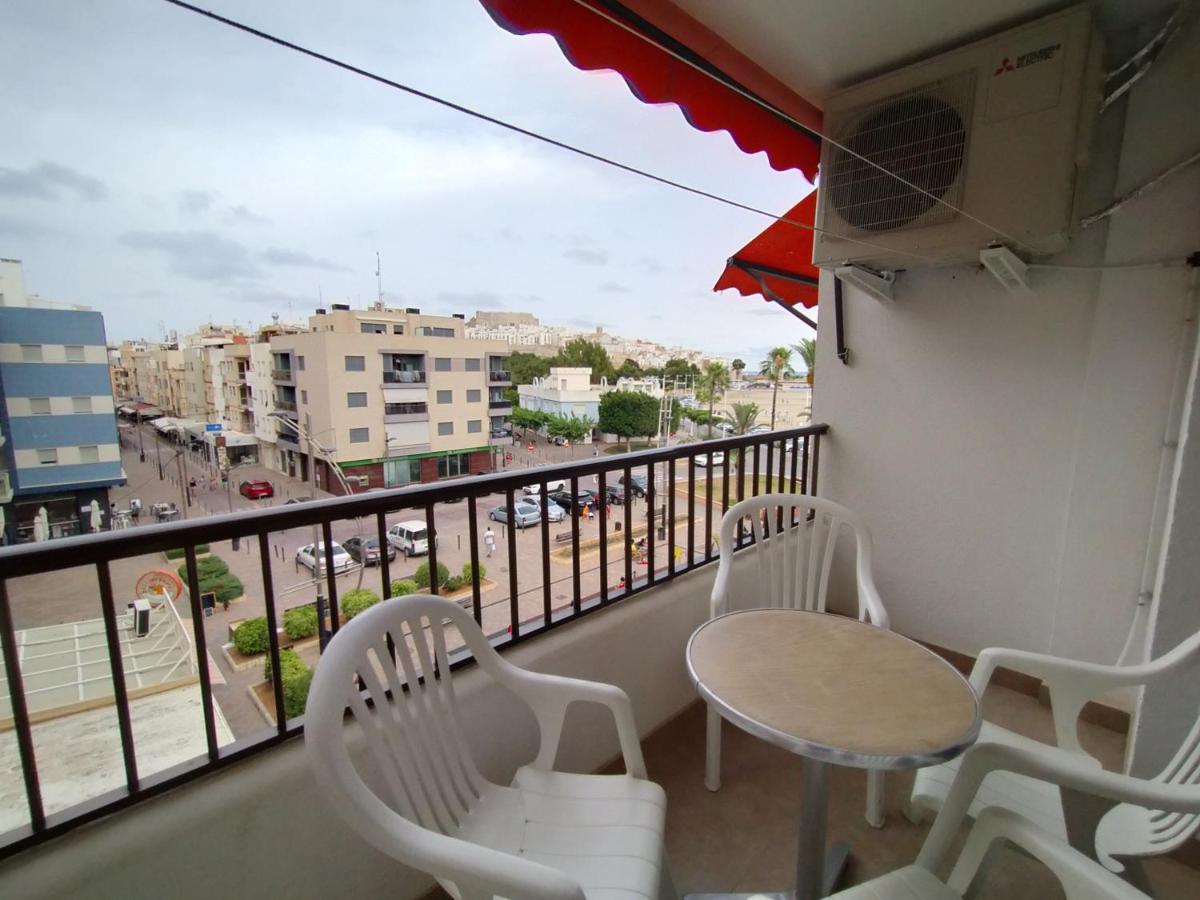 Con Aire Acondicionado De Tres En El Centro Y Junto A La Playa * Peniscola
