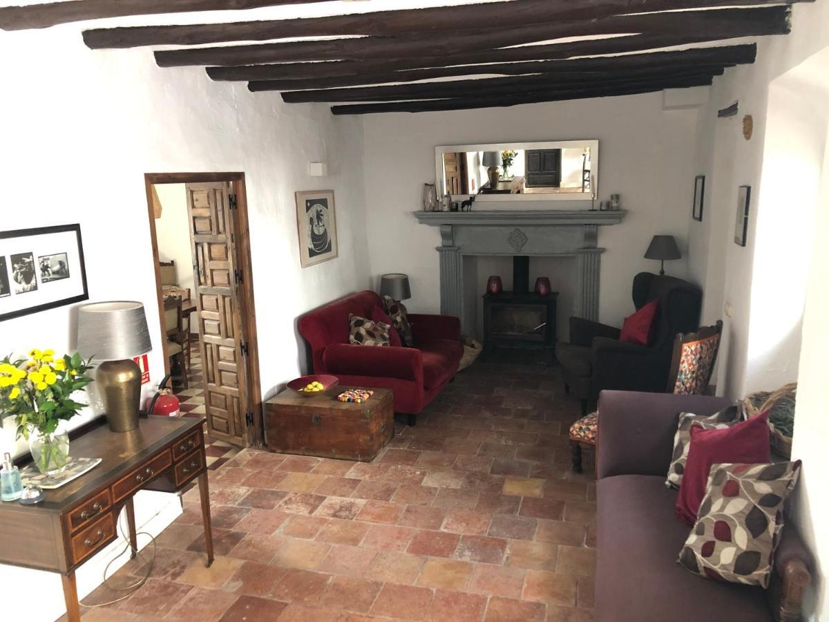 Almohalla51 Hotel