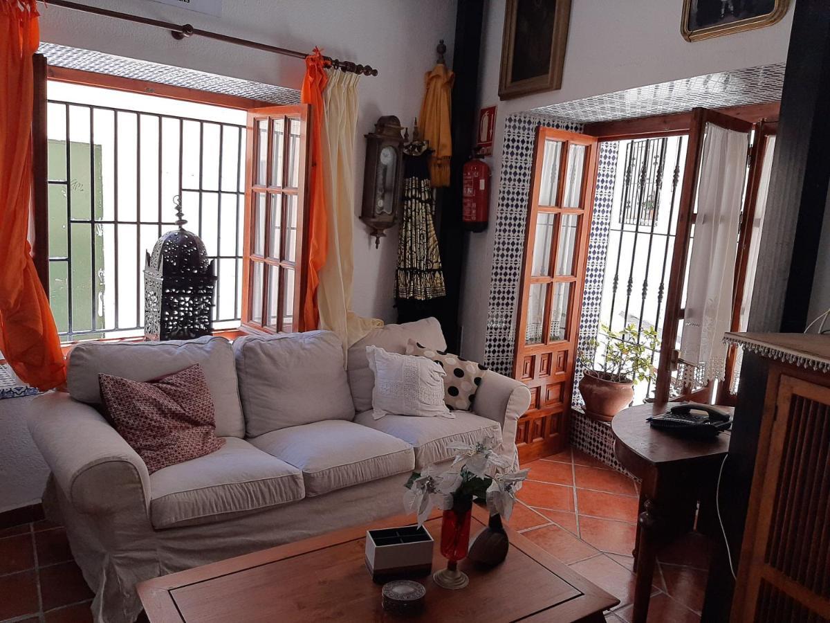 Casa Fina Ruiz *