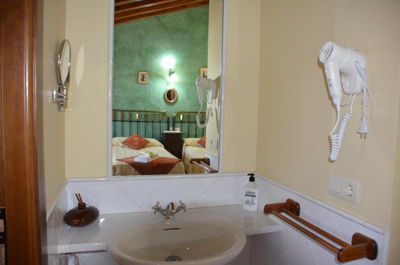 Campoelvalle Country house Hacinas