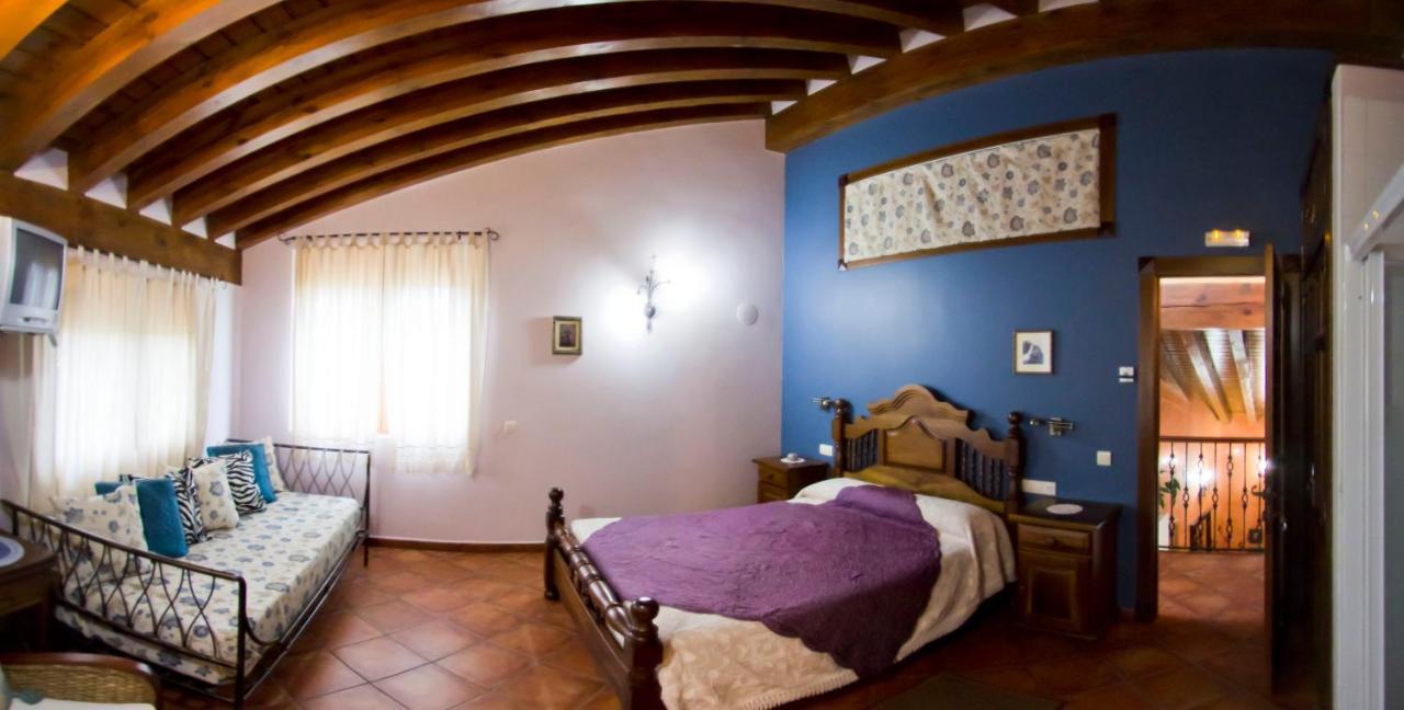 Campoelvalle Country house Hacinas