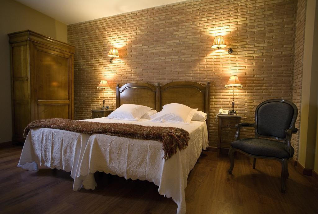 Condestables Hotel&spa Pensión 4*