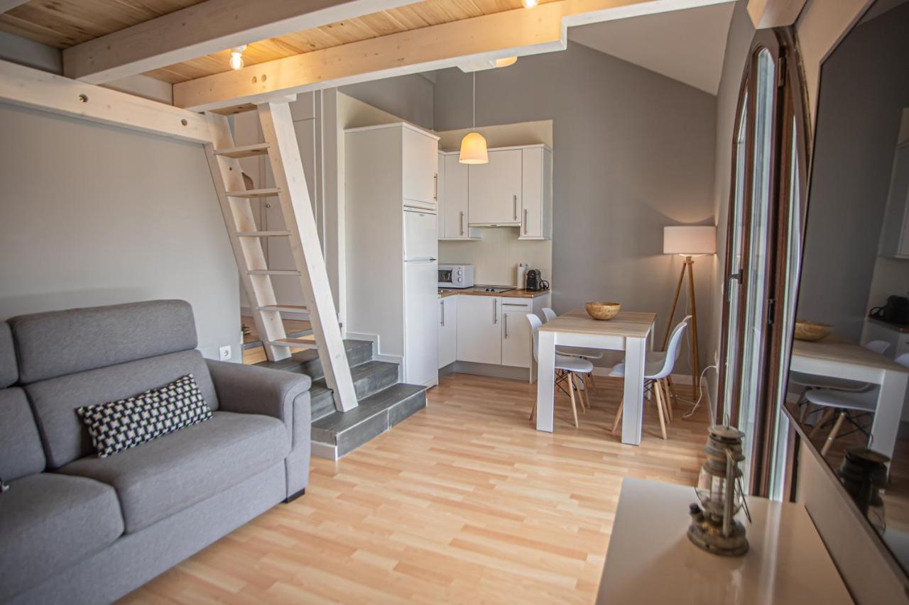 Laguna Apartment