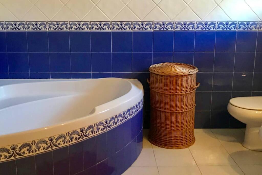 Casa Con Piscina En La Costa Brava *