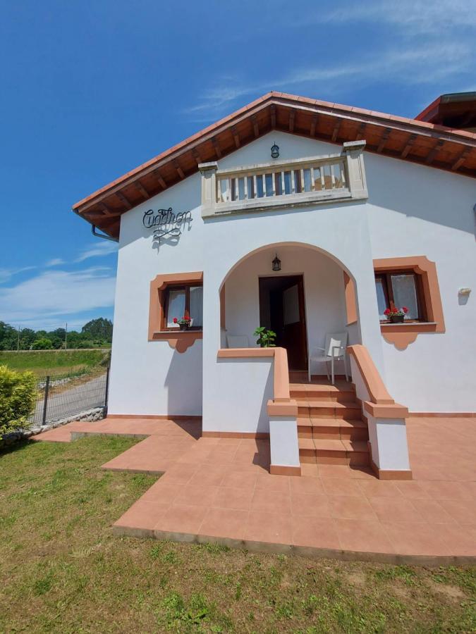 El Cuadron Bed & Breakfast Camango